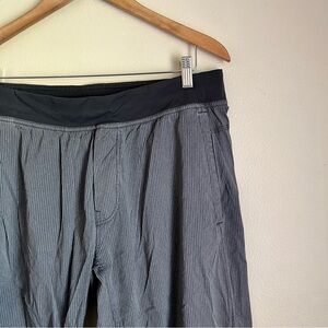 Men’s Lululemon studio pants grey and black